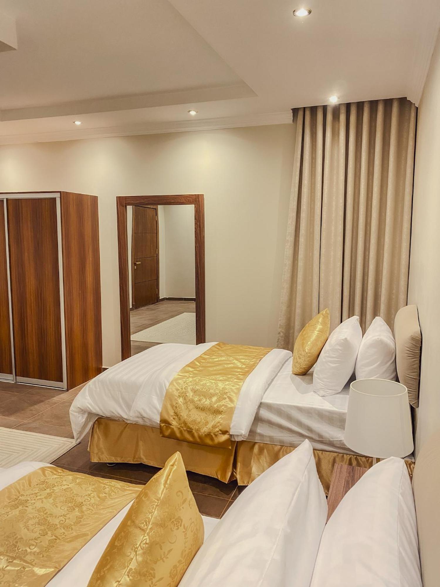 Comfort Inn Al Taawon - Family Only Riyadh Exterior photo