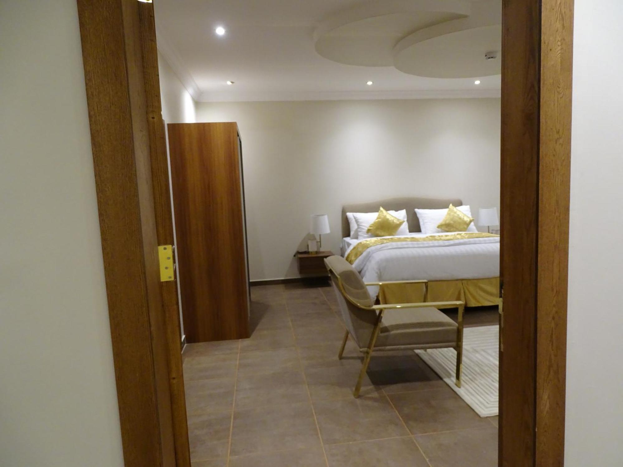 Comfort Inn Al Taawon - Family Only Riyadh Exterior photo