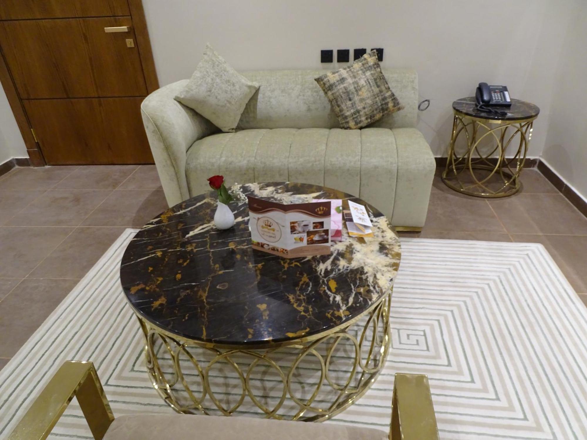 Comfort Inn Al Taawon - Family Only Riyadh Exterior photo