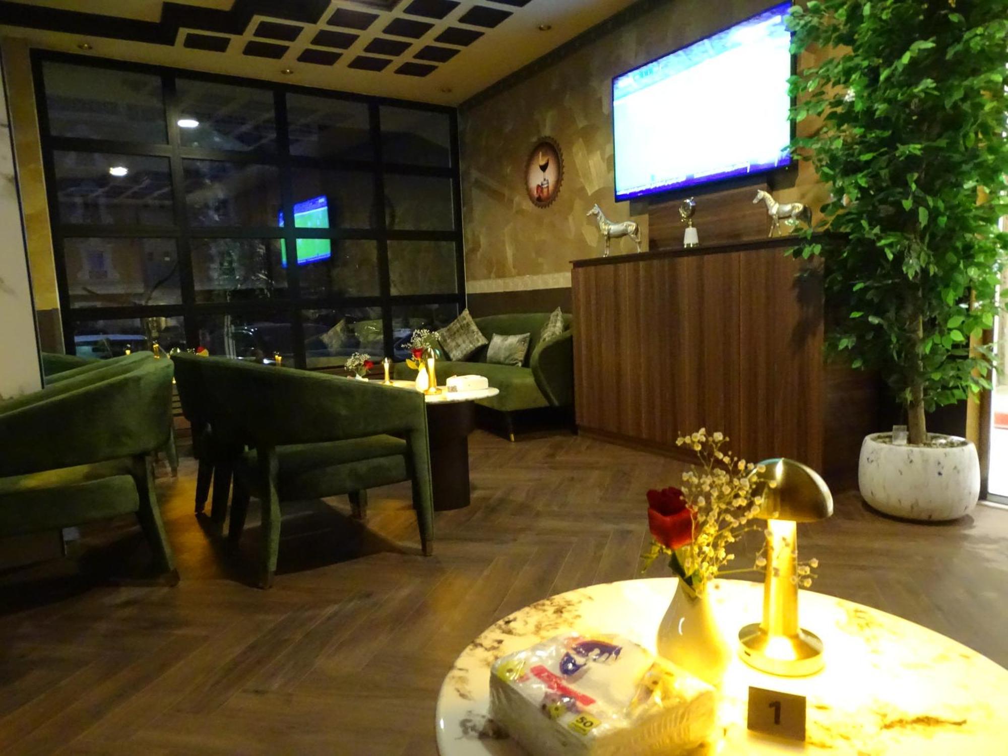 Comfort Inn Al Taawon - Family Only Riyadh Exterior photo